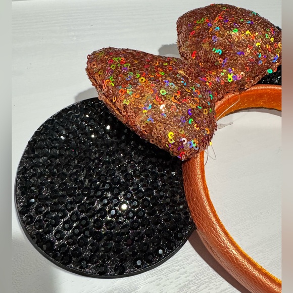 Disneyland Rhinestoned Fall Minnie Ears - Picture 3 of 5
